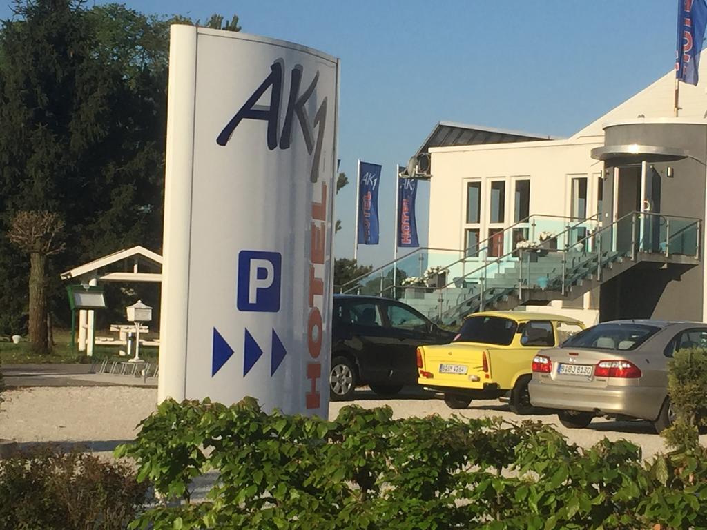 Ak 1 Hotel Ducherow Экстерьер фото